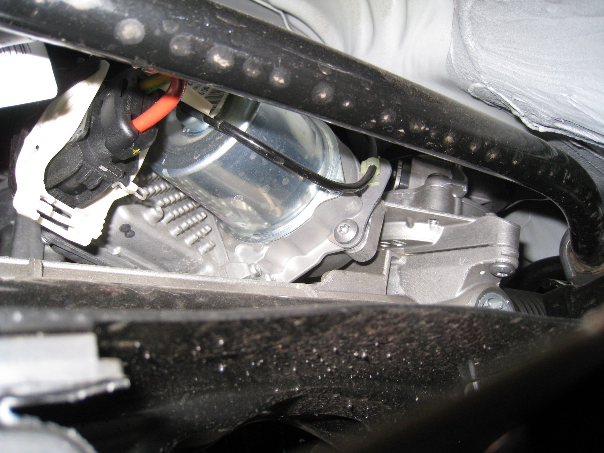 プジョー下廻り当てクイズ！