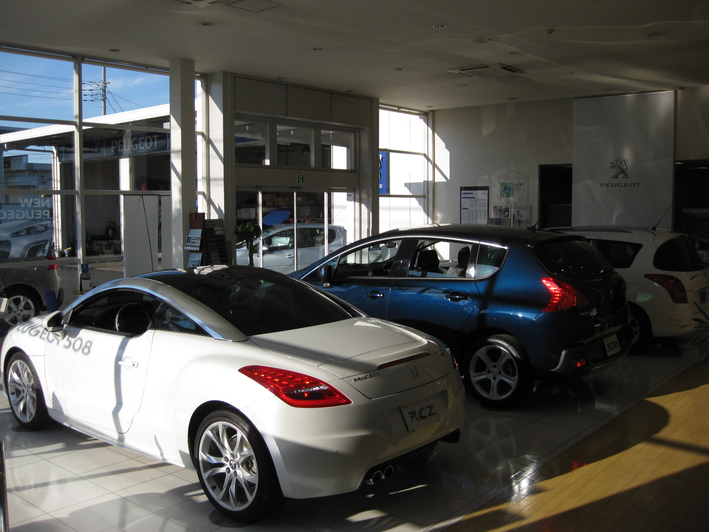 展示車・試乗車入れ替えしました。