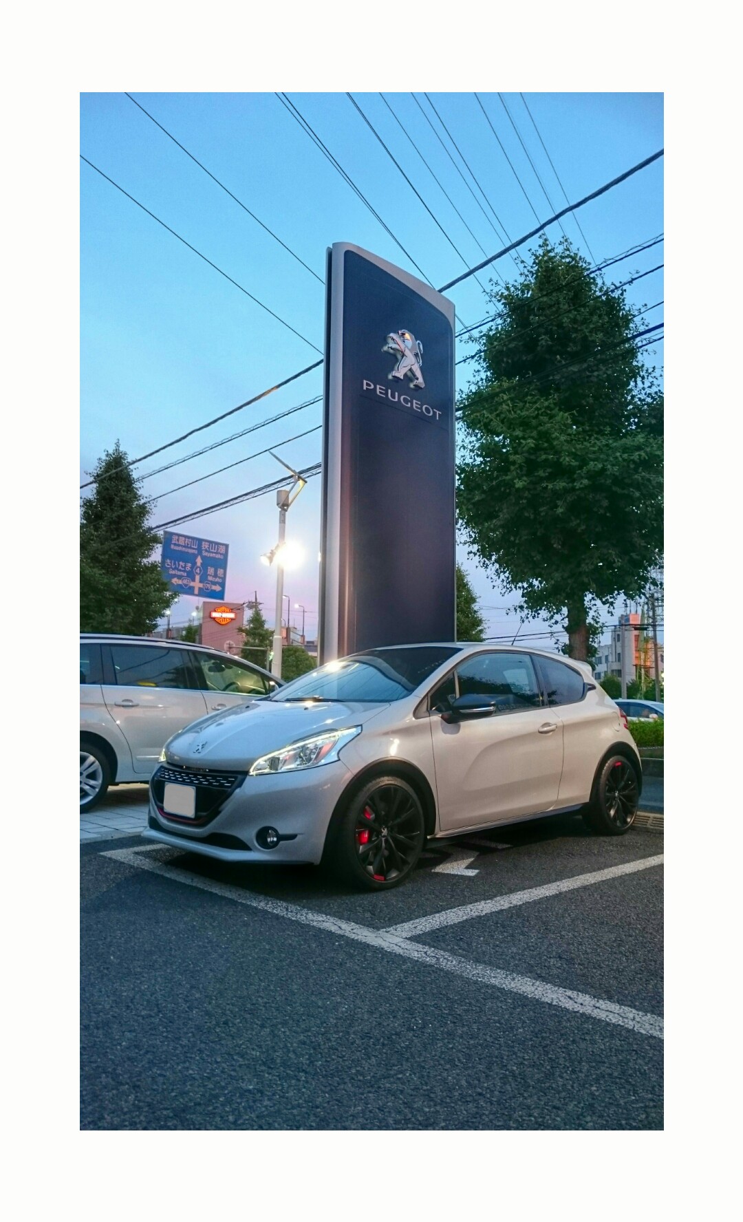 『208GTi　30th　Anniversary』サテンホワイト　ご納車致しました。