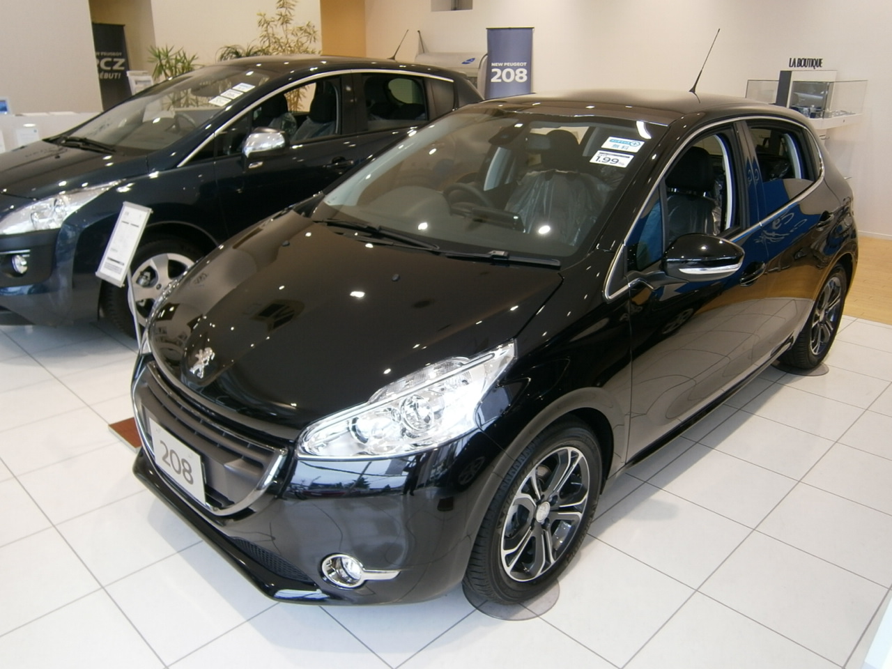 新旧　『208』　乗り比べ！！