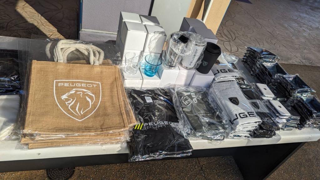 展示会開催中です！　