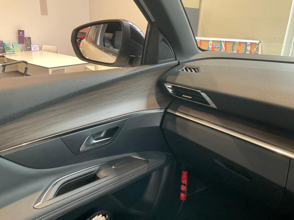 ショールーム展示車のご紹介❗️