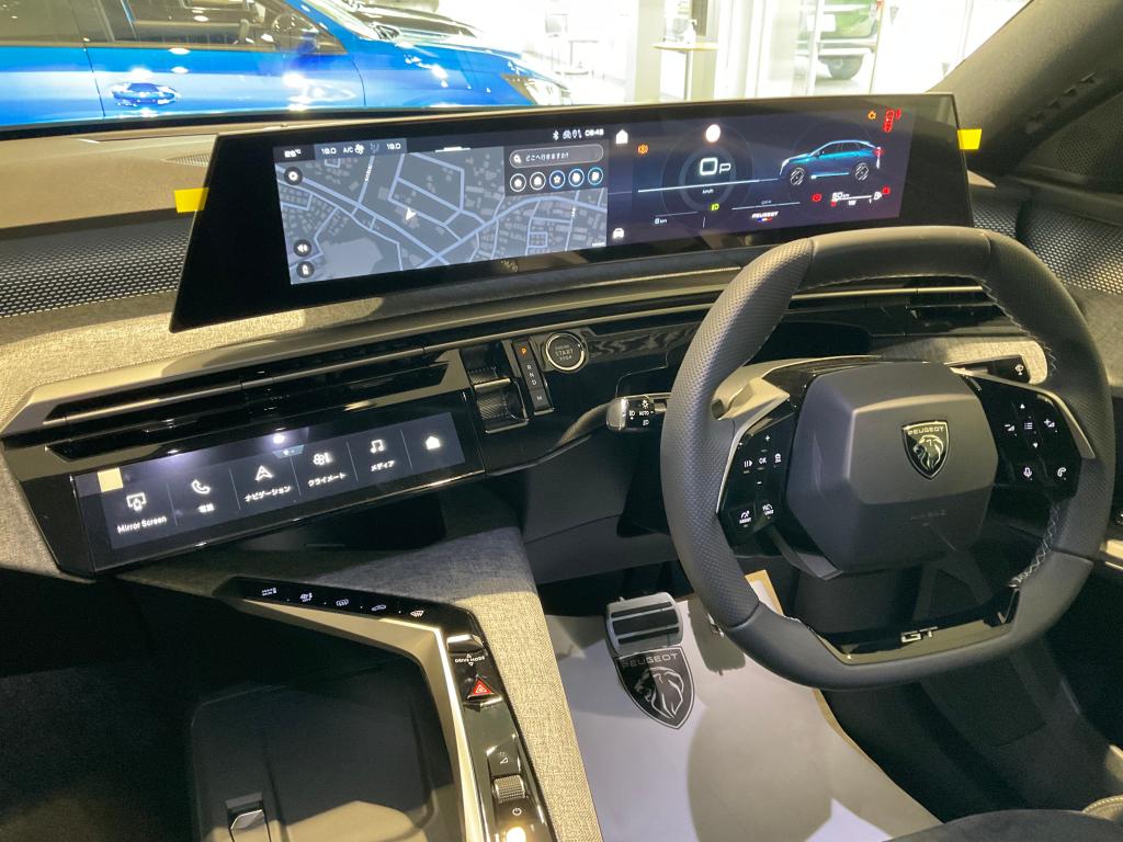 遂に日本上陸❗️New 3008HYBRID デビューフェア開催🎊