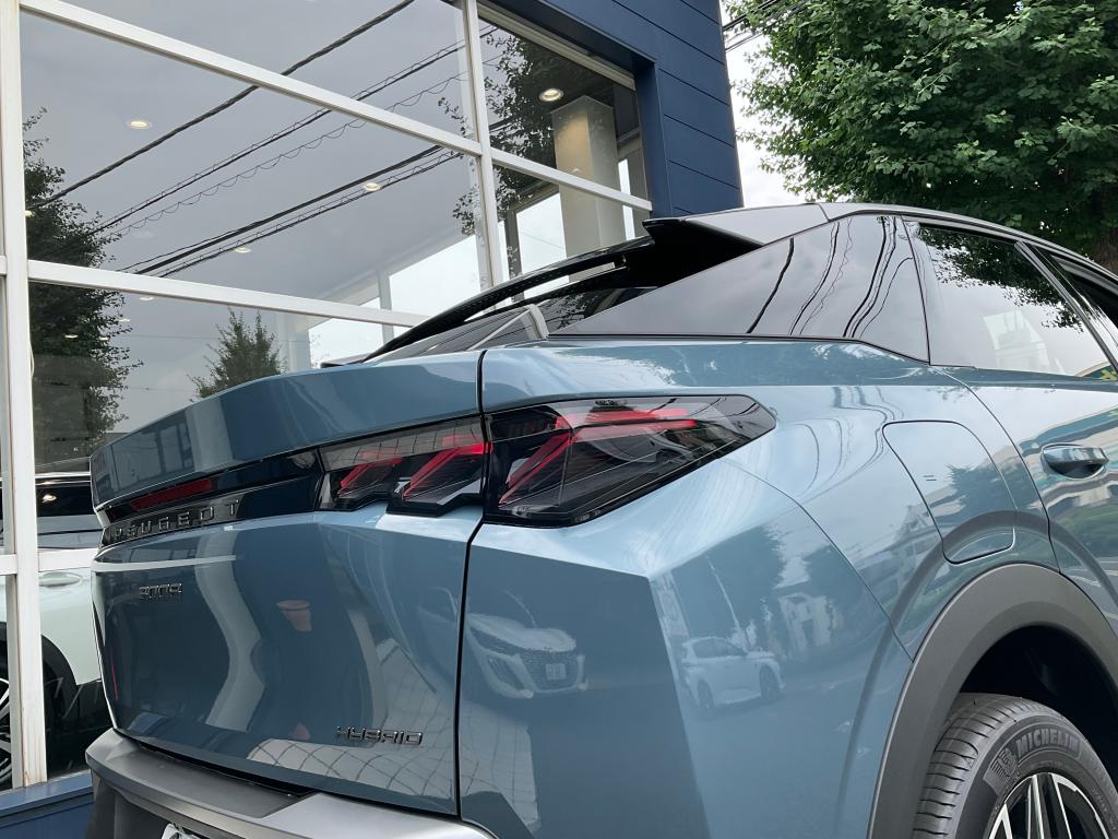 今週末開催❗️New 3008HYBRID デビューフェア🦁