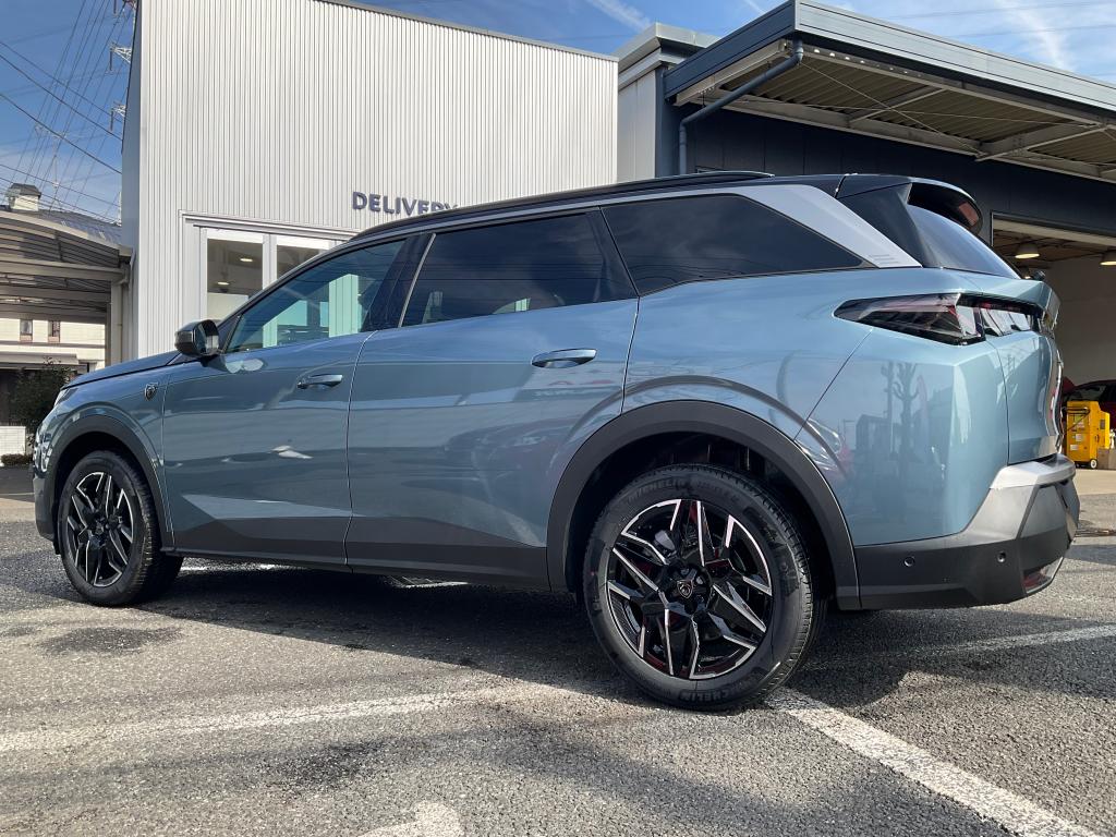 遂に登場❗️ New ５００８HYBRID🦁